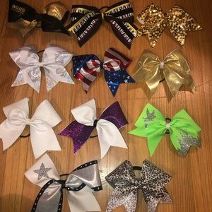 Cheer bows
